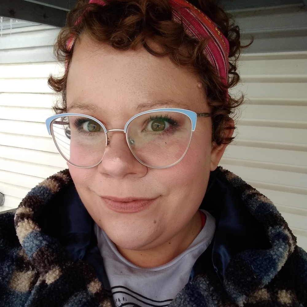 Meet your Posher, Madeline